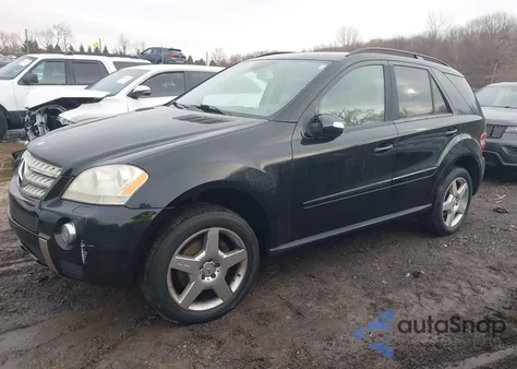 2007 Mercedes-Benz Ml 350 4Matic z USA, uszkodzony, nr VIN 4JGBB86E77A196586